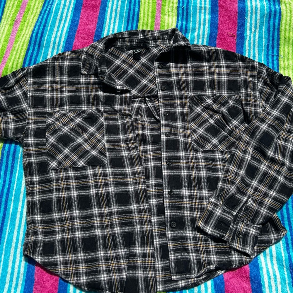 Forever 21 Black and White Plaid Button Down Shirt